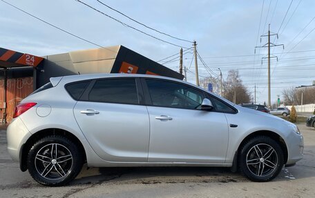 Opel Astra J, 2010 год, 630 000 рублей, 7 фотография