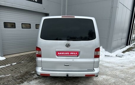 Volkswagen Multivan T5, 2009 год, 1 345 000 рублей, 3 фотография