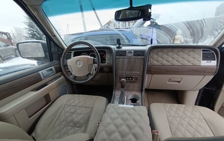 Lincoln Navigator, 2004 год, 1 720 000 рублей, 1 фотография