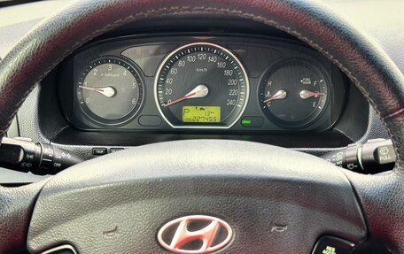 Hyundai Sonata VI, 2007 год, 699 000 рублей, 14 фотография