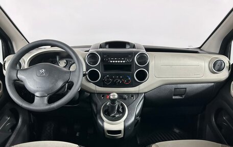 Peugeot Partner II рестайлинг 2, 2014 год, 998 000 рублей, 13 фотография