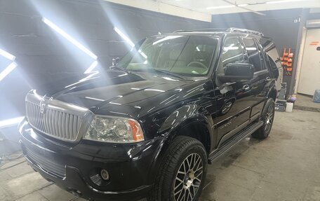 Lincoln Navigator, 2004 год, 1 720 000 рублей, 2 фотография