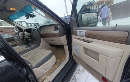 Lincoln Navigator, 2004 год, 1 720 000 рублей, 6 фотография