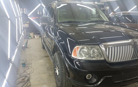 Lincoln Navigator, 2004 год, 1 720 000 рублей, 7 фотография