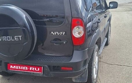 Chevrolet Niva I рестайлинг, 2014 год, 685 000 рублей, 7 фотография