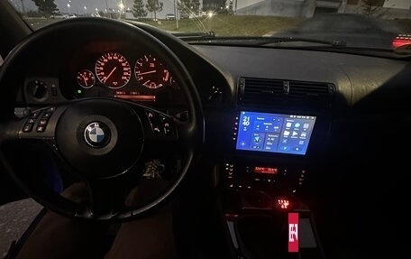 BMW 5 серия, 2001 год, 999 999 рублей, 29 фотография