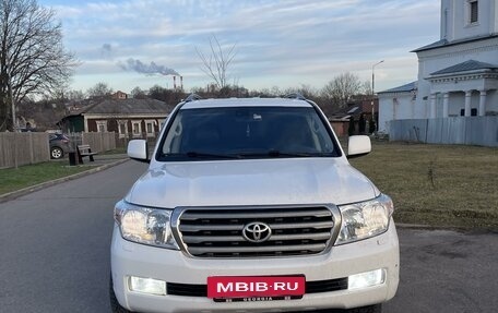 Toyota Land Cruiser 200, 2011 год, 3 149 000 рублей, 7 фотография