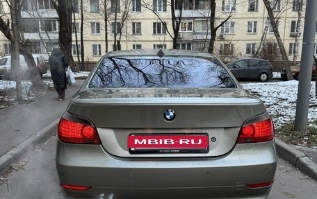 BMW 5 серия, 2004 год, 1 080 000 рублей, 5 фотография