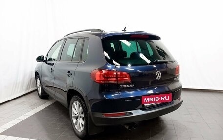 Volkswagen Tiguan I, 2016 год, 2 194 000 рублей, 8 фотография