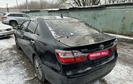 Toyota Camry, 2016 год, 1 570 000 рублей, 4 фотография