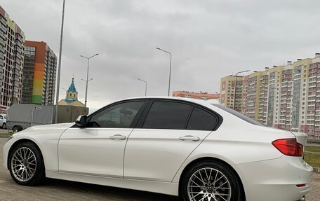 BMW 3 серия, 2013 год, 1 750 000 рублей, 6 фотография