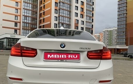 BMW 3 серия, 2013 год, 1 750 000 рублей, 7 фотография