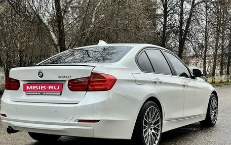 BMW 3 серия, 2013 год, 1 750 000 рублей, 5 фотография