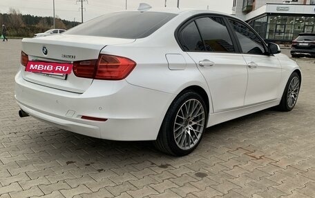 BMW 3 серия, 2013 год, 1 750 000 рублей, 8 фотография