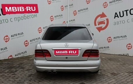 Mercedes-Benz E-Класс, 2001 год, 1 090 000 рублей, 8 фотография