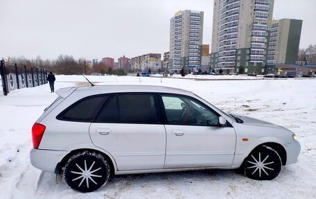 Mazda 323, 2001 год, 399 000 рублей, 5 фотография