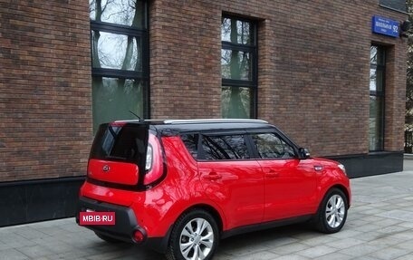 KIA Soul II рестайлинг, 2014 год, 1 750 000 рублей, 13 фотография