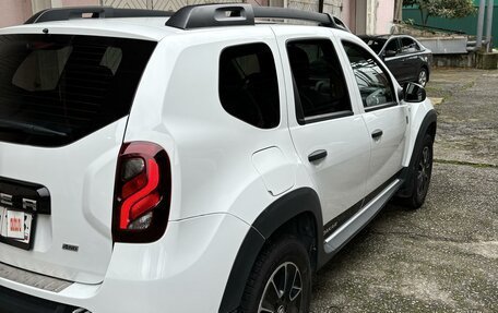 Renault Duster I рестайлинг, 2017 год, 1 600 000 рублей, 4 фотография