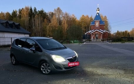 Opel Meriva, 2011 год, 680 000 рублей, 2 фотография