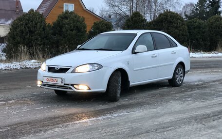 Daewoo Gentra II, 2013 год, 520 000 рублей, 2 фотография