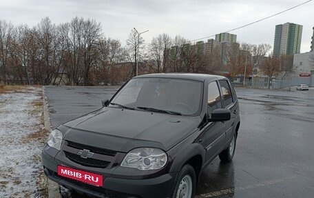 Chevrolet Niva I рестайлинг, 2013 год, 590 000 рублей, 6 фотография