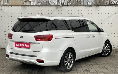 KIA Carnival III, 2019 год, 3 150 000 рублей, 5 фотография