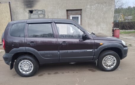 Chevrolet Niva I рестайлинг, 2011 год, 450 000 рублей, 2 фотография