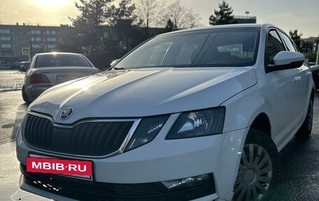 Skoda Octavia, 2019 год, 1 300 000 рублей, 2 фотография