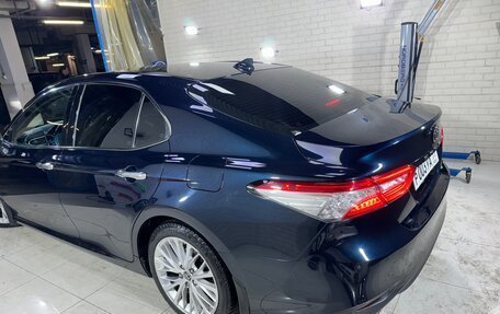 Toyota Camry, 2018 год, 3 450 000 рублей, 4 фотография