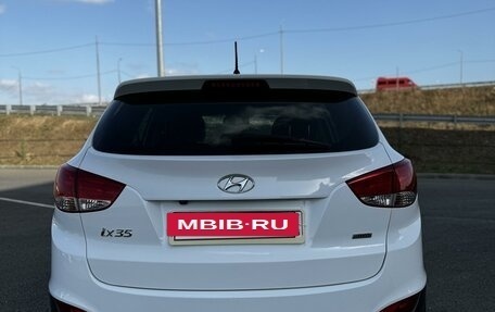 Hyundai ix35 I рестайлинг, 2015 год, 1 799 000 рублей, 4 фотография