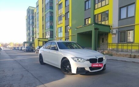 BMW 3 серия, 2012 год, 2 050 000 рублей, 1 фотография