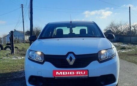 Renault Logan II, 2015 год, 750 000 рублей, 6 фотография