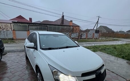 Chevrolet Cruze II, 2011 год, 850 000 рублей, 3 фотография