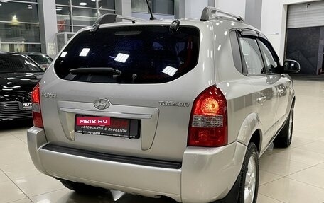 Hyundai Tucson III, 2008 год, 977 000 рублей, 9 фотография