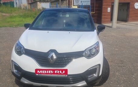 Renault Kaptur I рестайлинг, 2018 год, 1 790 000 рублей, 3 фотография