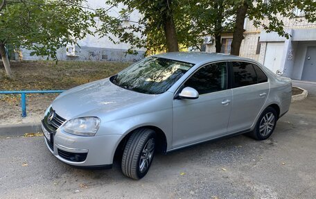 Volkswagen Jetta VI, 2010 год, 1 020 000 рублей, 9 фотография