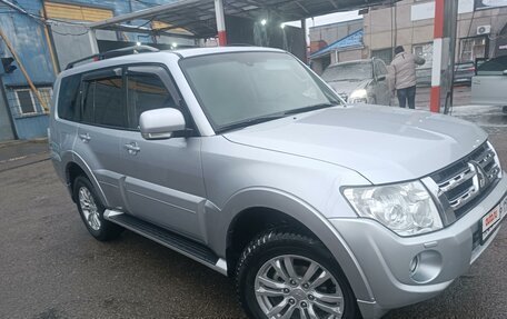 Mitsubishi Pajero IV, 2013 год, 2 600 000 рублей, 4 фотография