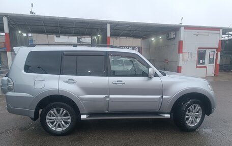 Mitsubishi Pajero IV, 2013 год, 2 600 000 рублей, 2 фотография