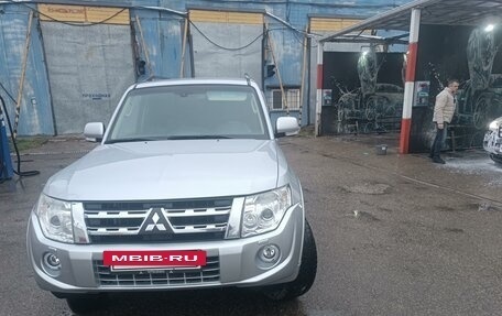 Mitsubishi Pajero IV, 2013 год, 2 600 000 рублей, 6 фотография