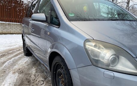 Opel Zafira B, 2008 год, 720 000 рублей, 4 фотография