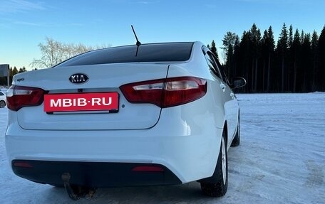 KIA Rio III рестайлинг, 2015 год, 999 990 рублей, 4 фотография