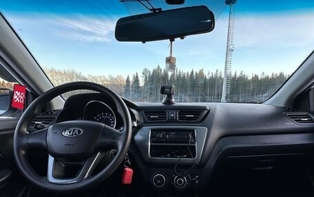 KIA Rio III рестайлинг, 2015 год, 999 990 рублей, 5 фотография