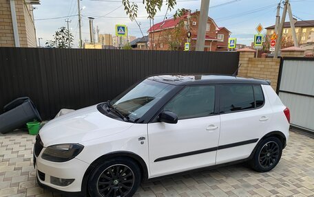 Skoda Fabia II, 2012 год, 950 000 рублей, 3 фотография