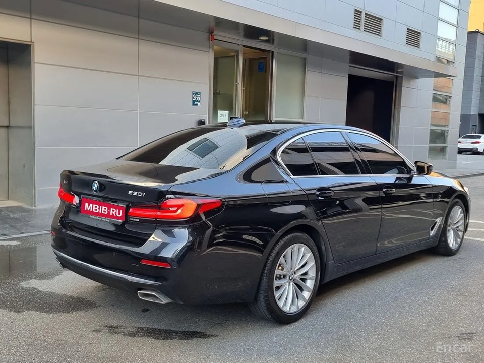 BMW 5 серия G30, 2020 год, 4 650 000 рублей, 2 фотография