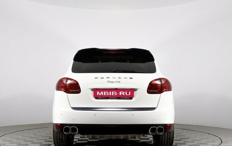 Porsche Cayenne III, 2012 год, 2 650 000 рублей, 6 фотография