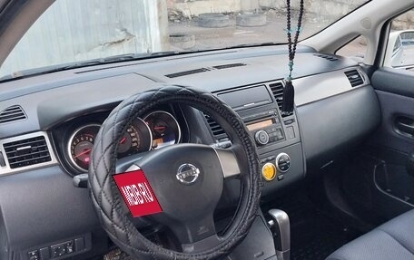 Nissan Tiida, 2008 год, 650 000 рублей, 2 фотография