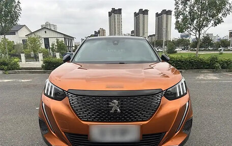 Peugeot 2008 II, 2021 год, 1 579 000 рублей, 2 фотография