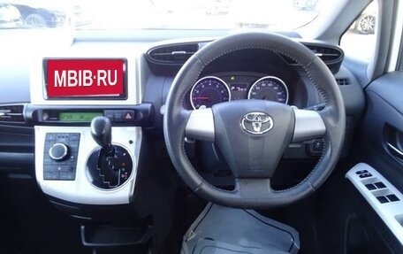 Toyota Wish II, 2017 год, 1 277 000 рублей, 12 фотография