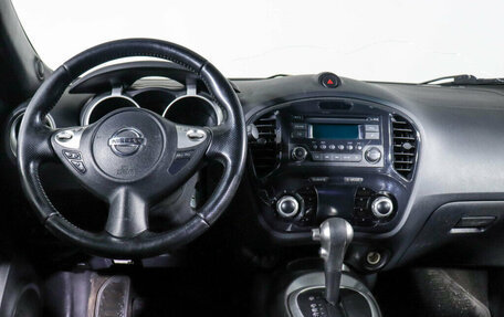 Nissan Juke II, 2012 год, 990 000 рублей, 12 фотография