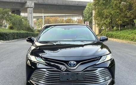 Toyota Camry, 2020 год, 2 550 000 рублей, 2 фотография